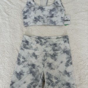 Forever 21 Marble Gray Activewear Set